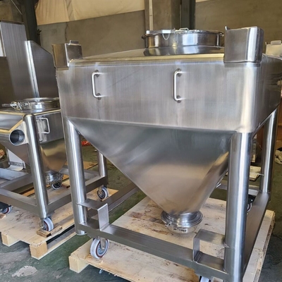 Podnośnik z pojedynczym ramieniem Kwadratowy stożek IBC Bin Blender Farmaceutyczny przemysłowy mikser chemiczny