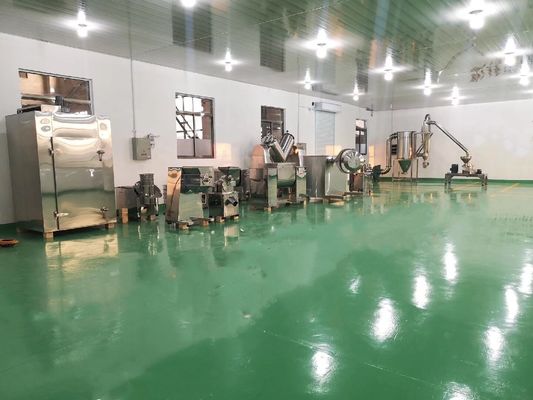 9-15KW Chemiczna suszarka na gorące powietrze 304SS Przemysłowa maszyna do odwadniania owoców